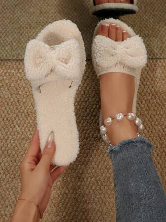 Women's Autumn/Winter New European & American Middle Eastern Fashion Plush Round Toe Solid Color Open Toe Slip-On Indoor Home Slippers Flat Sandals
