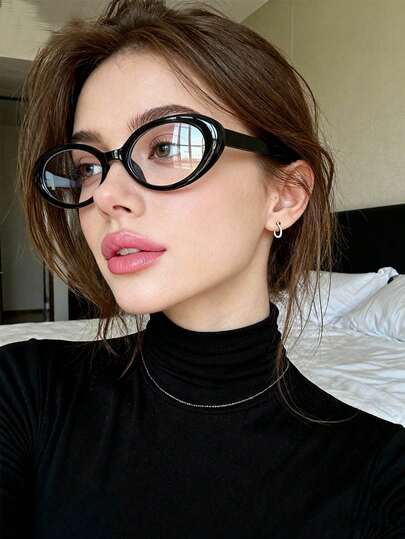 1pc Personalized And Versatile Oval Women's Flat Light Glasses, Exquisite And Fashionable Computer Reading Glasses, Suitable For Travel Accessories And Daily Clothing