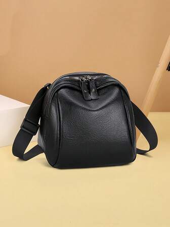 时尚男士皱褶 PU 皮革斜挎包，休闲商务通勤多功能柔软非结构化大容量包