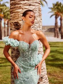 Faeriesty Luxuriöses Abendkleid im Meerjungfrauenstil mit Pailletten & Perlen, mit Off-Shoulder & Rüschen-Blumen-Akzenten, maßgeschneiderter Fischschwanz-Silhouette & Rückenbindung - perfekt für Hochzeiten, Abendgalas, Rote-Teppich-Events & formelle Dinners, Weihnachts-Partnerlook