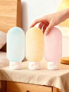 3件套旅行装可重复灌装瓶套装，喷雾乳液、洗发水、沐浴露软管瓶，化妆品空瓶，便携式旅行补给工具，学习用品，度假露营用品，度假配件，迷你香水，女士香水，男士香水，沙滩旅行配件，夏季旅行必备，学习配件，返校用品