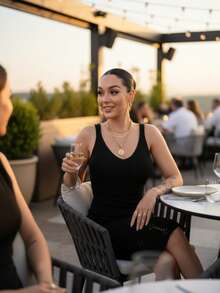 Vestido Feminino Alcinha Midi com detalhes nas pontas Festa