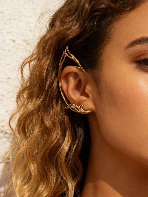 1 pieza Pendiente de metal 3D elegante y minimalista, Clip de oreja de oreja de gato hueco, Accesorio de vestimenta para fiesta y festival de mujeres, Joyería de cosplay