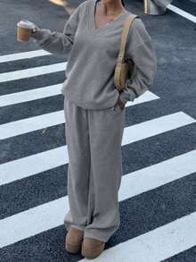 大码女式罗纹V领休闲宽松运动衫和直筒裤套装 - 灰色 - 查看 5