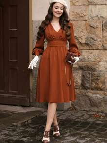Women's Vintage Elegant V-Neck Waist Cinched Long Sleeve Dress, Autumn/Winter