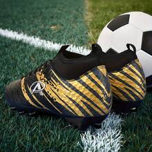 1双足球鞋，低帮户外软地足球鞋，适用于比赛和训练，系带设计，防滑，AG/FG鞋钉，轻便，高性能，防滑设计，校园足球鞋，专业运动鞋，五人制足球鞋，厂家直销，多种颜色可选 - 黑金 - 查看 10