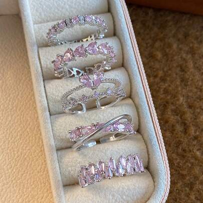 5件套浪漫粉色立方氧化锆镶嵌几何心形多元素设计独特精品高端铜戒指套装，适合女性日常、约会、派对、节日礼物