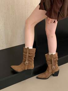 复古麂皮粗跟西部牛仔靴，尖头搭扣修身秋冬百搭新款褶皱宽松中筒高跟短靴，猫跟 - 卡其色 - 查看 2