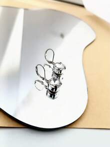 1 对闪亮锆石钩形耳环，设计精美的铜首饰，流苏耳环适合男士和女士日常佩戴 - 銀色 - 查看 8