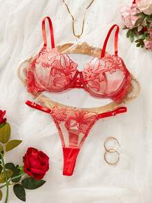 Red Embroidered Sheer Sexy Lingerie Set For Women - Red - View 4