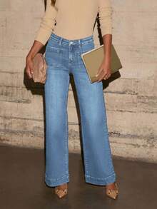 Vintage Distressed Color, Loose Flared Leg Cut, Comfortable Denim Fabric, Practical Multi-Pocket Design, Excellent Sewing Craftsmanship, Easily Adjusts Leg Shape, Elongating And Slimming, Suitable For Work Commute, Casual Daily Wear, Creates A Fashionable Look With Retro Elegance And Casual Comfort. Y1136