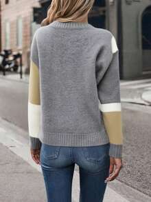 Women's Casual Round Neck Plaid Color Block Knit Pullover Sweater - Grey - View 2