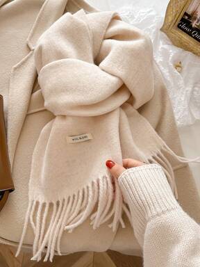 2025 Bufanda de invierno de unicolor con flecos al estilo coreano, bufanda de punto cálida para mujer, de alta calidad para otoño/invierno para vestir
