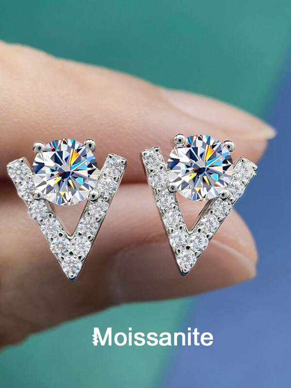 2pcs Fashionable Luxury 925 Sterling Silver 0.5Carat X 2 Moissanite V-Shaped Stud Earrings, Suitable For Women's Daily Wear, Party, Holiday, Valentine's Day, Mother's Day, Wedding Anniversary, Birthday, New Year Gift