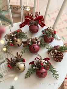 Campana de Navidad, Cuerno, Lazo, Piña, Campana Mixta Adorno, Decoración del árbol de Navidad Colgante, Ventana, Decoración del Tirador de la Puerta, Decoración Navideña, Regalo de Navidad, Adecuado para la Decoración del Hogar Navideño, Ambientación Navideña, También se Puede Regalar a Amigos - Multicolor - Ver 6