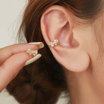 2 piezas de pendientes de mariposa minimalistas con cristal de circonita para clip