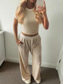 Bộ đồ dệt kim ôm dáng mùa hè dành cho nữ, trang phục thanh lịch phù hợp cho thể thao, tập thể dục, tiệc tùng, bao gồm áo tay ngắn ôm dáng và quần ống đứng. - Màu Khaki - Xem 6