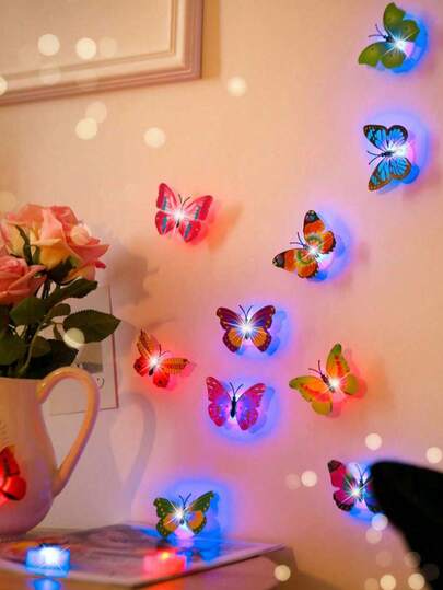 2 pièces/5 pièces/10 pièces/15 pièces/25 pièces/50 pièces Papillon à LED 3D stéréoscopique à double couche avec ailes lumineuses. Papillon lumineux avec adhésif pour mur/maison/festival/décoration de la maison