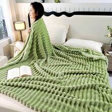 1pc Thick, Oversized Drawstring Cutout Faux Rabbit Fur Plush Milk Plush Flannel Blanket. Soft Fur, Double-Sided Warmth, Multipurpose Use. Suitable For Office Naps, Sofa, Travel, Air Conditioning, All-Season, Whole Family Use. - Green - View 8