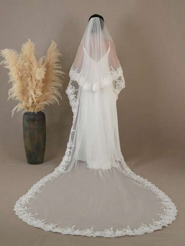 3 Meter langer Hochzeitschleier mit Spitzenrand und doppelter Lage, mit Kamm, vintage weiches Tüll Braut Kopfschmuck