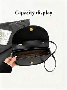 Niche Design Women's Handbag, Fashionable Retro High-Quality Textured Messenger Bag, Solid Color Versatile Underarm Saddle Bag, For Travel, Commuting - Black - View 3