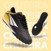 Chuteira de Futebol DOURADO – Campo e Society, Costurada e Reforçada, Solado Durável, Ideal para Grama Sintética, Adulto - PRETO E DOURADO - Visão 2