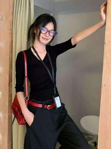 V领七分袖修身打底衫长袖T恤女款，短款露脐休闲黑色春季上衣 - 黑色 - 查看 8