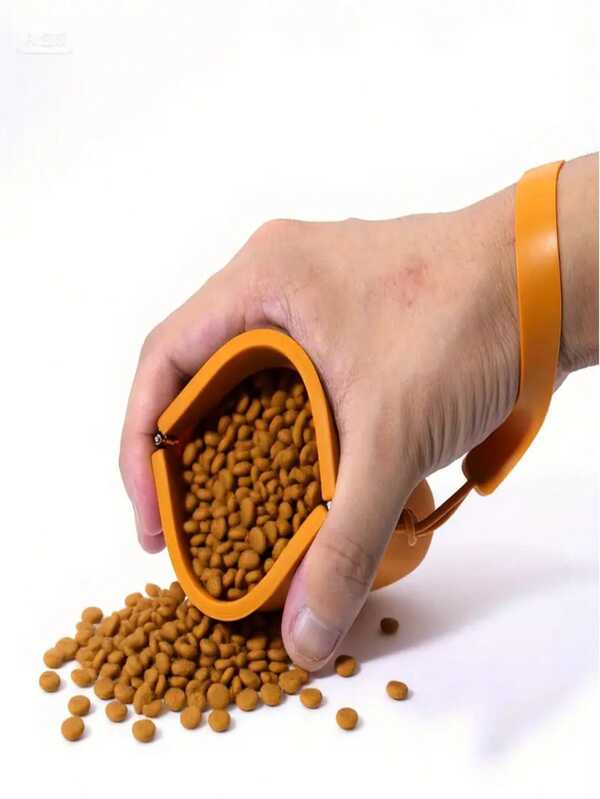 1 Silicone Dog Treat Bag, Portable Pet Snack Holder – Easy To Clean And Waterproof, Ideal For Outdoor Training, Featuring A Safety Lock Design, Essential For Dog Walking, Lightweight And Compact, Disposable For Convenience And Durability, Made Of Rugged Silicone, Waterproof Material, Dog Food Container, Trainer And Pet Owner's Top Choice