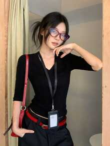 V领七分袖修身打底衫长袖T恤女款，短款露脐休闲黑色春季上衣 - 黑色 - 查看 5