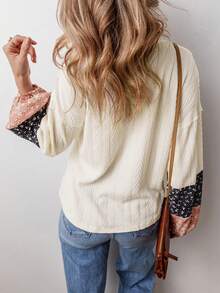 Acelitt Women's Fashion Camouflage Pattern Patchwork Long Sleeve Loose V-Neck Pullover Shirt, Autumn