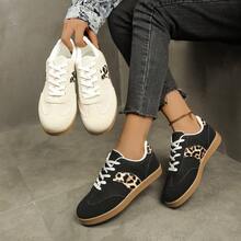 Women's Casual Sports Shoes, New Spring/Autumn Commuting Work Shoes, Lightweight, Soft-Soled, Walking, Comfortable Breathable Slip-On Running Sneakers