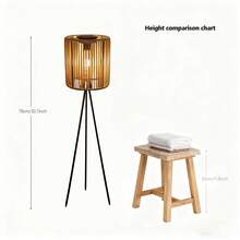 1 件手工藤条垂直太阳能灯，藤条太阳能金属三脚灯笼，乡村落地蜡烛灯笼，圣诞节户外装饰，适合作为送给家人和朋友的圣诞礼物，完美的圣诞纪念品选择，为室内/室外空间增添自然温暖的氛围，适用于派对、露营、花园、露台和小路装饰 - 彩色 - 查看 6