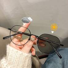 Gafas de lectura fotocromáticas para mujeres con montura de metal ovalada y lentes transparentes, gafas de lectura de moda para exterior, de 0 a +400 - Blanco - Ver 12