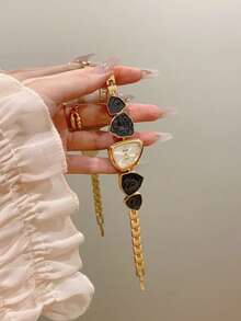 1pc New Fashion Women's Watch, Elegant Triangular Dial, Business Quartz Watch, Suitable For Daily Life, Parties And Banquets - Grey - View 6