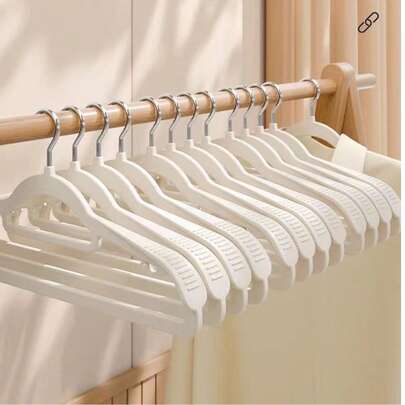一套10个加厚加宽成人塑料衣架，防滑标准衣架，适用于外套、衬衫、连衣裙、裤子和领带。