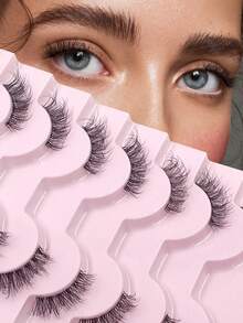 8对蓬松柔软透明假睫毛，仿貂毛材质，卷翘款式，适合日常佩戴