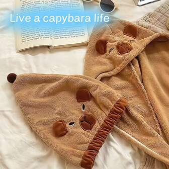 1条珊瑚绒水豚干发巾，柔软亲肤，速干，水豚刺绣浴室毛巾发帽，享受水豚般的生活，高品质干发巾，浴室装饰毛巾帽，礼物，提升生活品质的干发巾，居家、浴室、旅行、海滩必备，浴室配件，旅行必备，趣味设计，装饰发帽，柔软珊瑚绒，触感舒适，毛巾帽，动物爱好者，自我护理必备