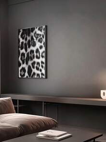 Tranh in không khung, poster cô gái độc đáo thời trang, hình môi hôn, họa tiết da báo đen trắng, trang trí phòng theo phong cách thẩm mỹ. - Nhiều màu - Xem 11