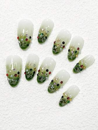 10 stycken/set handgjorda och limmade lösnaglar, inklusive ovala lösnaglar, jullösnaglar, gröna lösnaglar, pentagramdiamantdekorationer, färgglada runda diamantdekorationer, avtagbara lösnaglar, nagelkonstprodukter, lämpliga för fester, danser, vardagskläder, studentfester, rollspel, klistring och återanvändbara. Levereras med gelélim och nagelfilar för gör-det-själv-nagelprodukter.