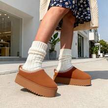 Women's Fashion Faux Fur Lined Winter Platform Shoes Ladies Comfy Soft Warm Slip On Walking Shoes