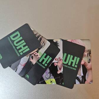 1 Set Official Member Photo Cards For 1st Mini Album "HUM" By Ordinary 1 & Harmony 6 - Double-Sided Glossy Printing, Collectible K-Pop Trading Cards For Display, Scrapbooking, Fan Gifts - Vivid Printing Quality, High-Definition Images, Glossy Surface, Ideal For K-Pop Fans