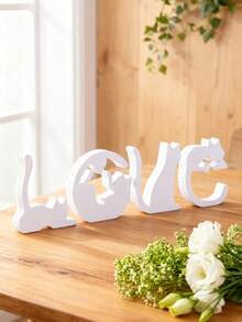 1pc Polystyrene LOVE Cat Letter Desktop Decor Ornament, Suitable For Product Display, Home Office, Valentine's Day, Holiday Celebration, Party Table Decoration