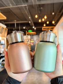1 bình nước giữ nhiệt chân không bằng thép không gỉ 300ml với thiết kế tay cầm sáng tạo, bình đựng cà phê/trà/nước mini dễ thương, thích hợp cho cắm trại, tiệc tùng, nhà cửa, văn phòng, hoạt động ngoài trời, trường học, kỳ nghỉ và làm quà sinh nhật. - Nhiều màu - Xem 9