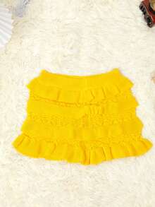 Damen einfarbige süße Y2K Sommer Shorts mit elastischem Bund, Ballettcore, süß, Kawaii, weiße Rüschen Saum, körperbetonter gestrickter Minirock, Sommer Shorts, Strandurlaub - Cremegelb - Übersicht 1