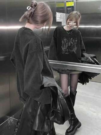 Women's Y2K Oversized Soft Cotton Distressed American Hip Hop Letter & Number Print Casual Vacation Home Street Chic Student Christmas New Year Long Sleeve Sweatshirt, Autumn/Winter