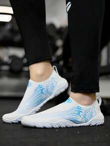 透气速干情侣套脚防滑软底水鞋，适合户外、沙滩、游泳