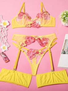Embroidery Mesh Underwire Bra & Thong & Garter Lingerie Set - Yellow - View 3