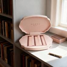 Gucci Women's Medium Retro Makeup Storage Box Pink Shell Design