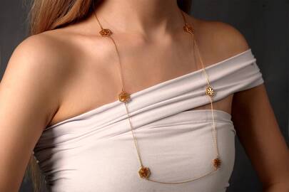  Tory Burch Classic Minimalist Design Brass Necklace 85107