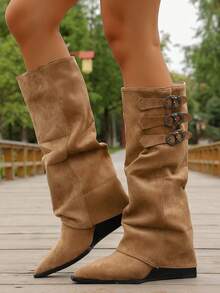 2025 Winter Vintage Pointed Toe Block Heel Tall Boots For Women, Western Style Casual Versatile Pair With Dresses, Leg Slimming, Fashion Boots - Khaki - View 4